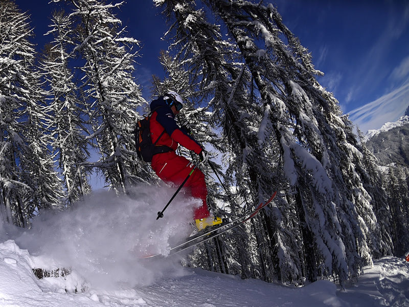 Ski hors piste –  ski de randonnée