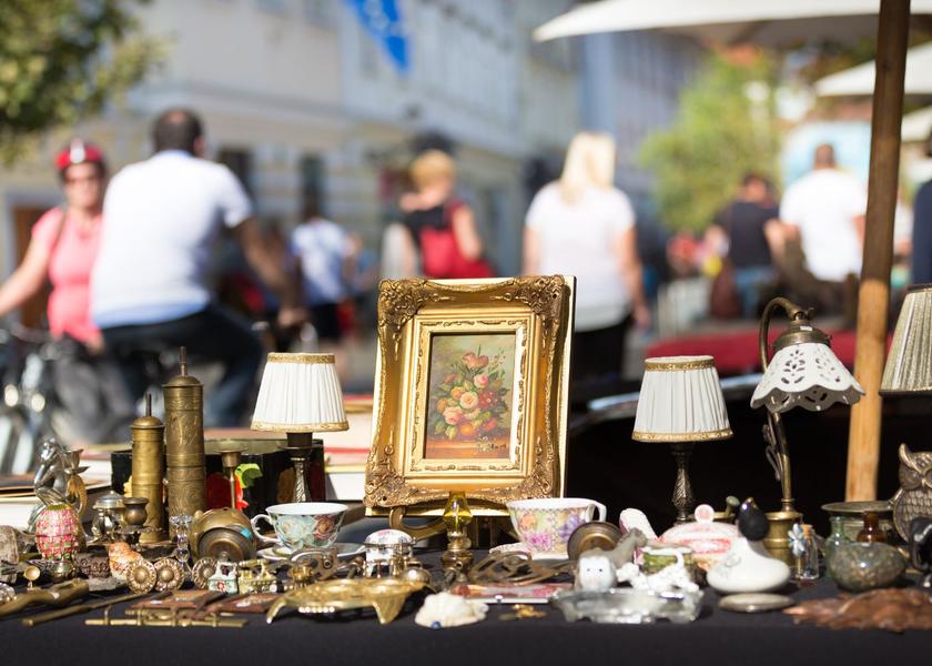 Brocante association Moulon Gif 