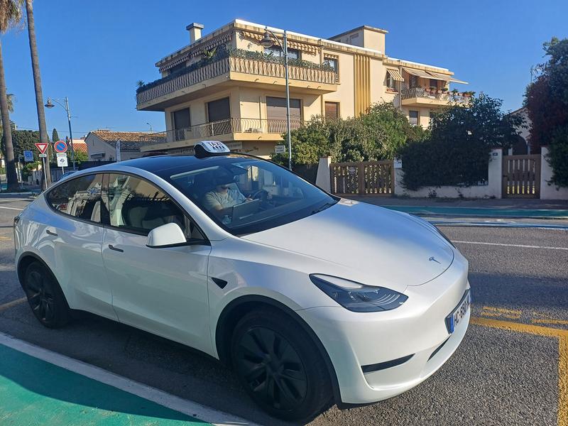 Taxi Andréa - Villeneuve-Loubet