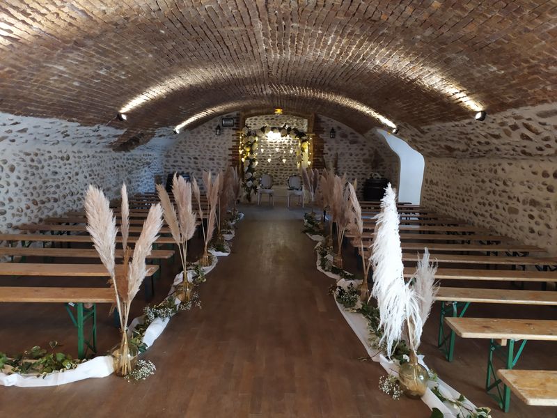 Cérémonie laïque Cave Voûtée