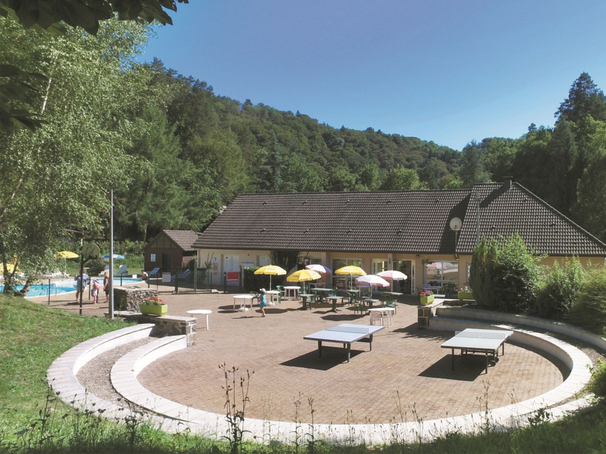 Accueil + Piscine