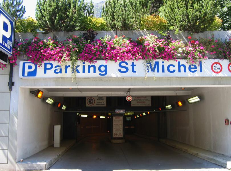 Parking Saint-Michel