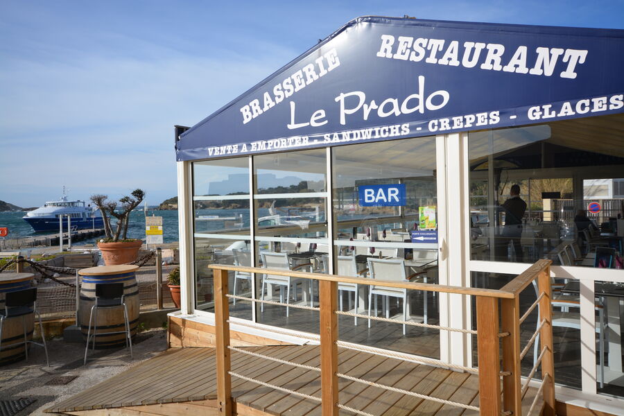 restaurant bar le prado a la tour fondue giens embarcadere de porquerolles