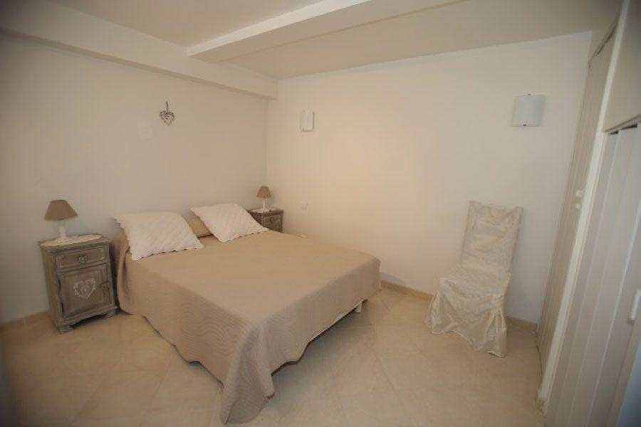 La Roche Rouge - Gîte n°2-Lit double-Colomars-Gîtes de France des Alpes-Maritimes