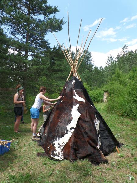 Habitat nomade, animation préhistoire APECIMM