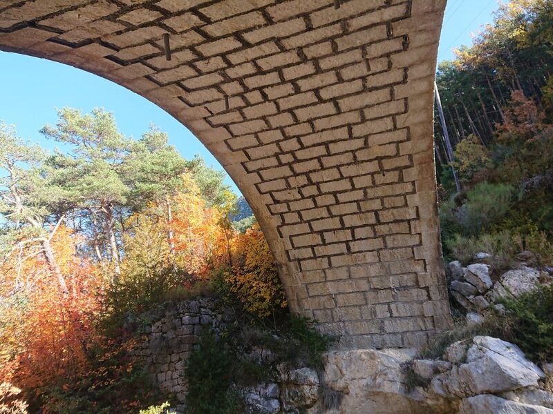 Pont de L'evescat