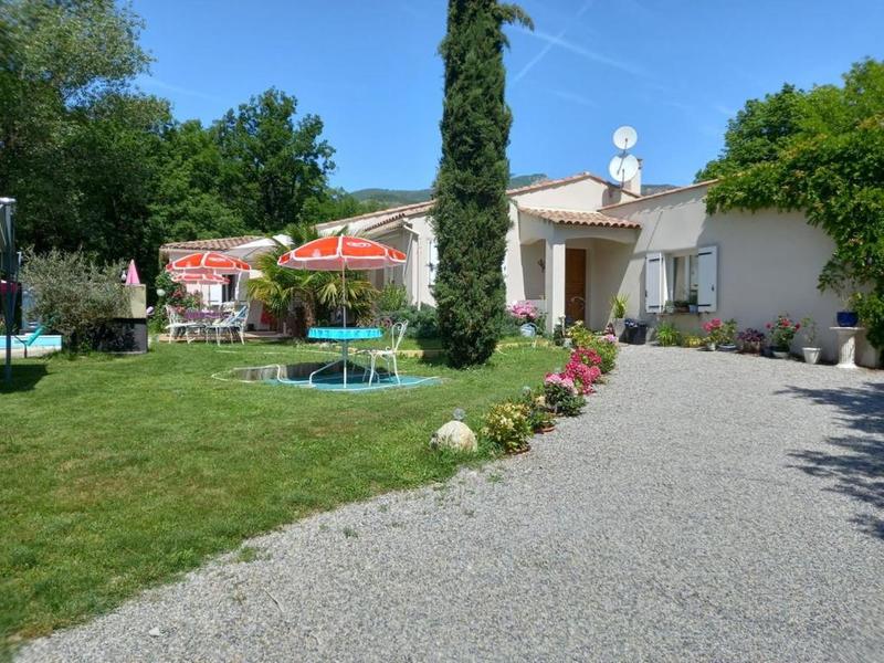 Entrée de la propriété