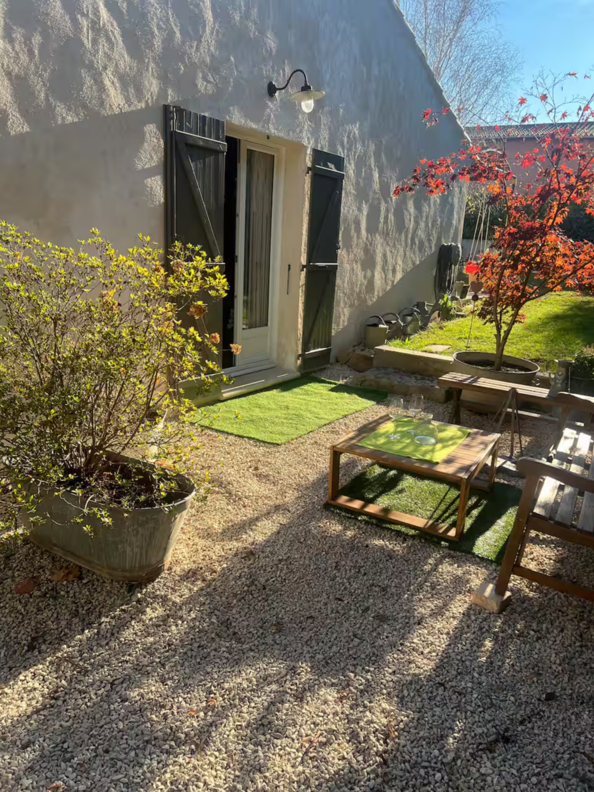 Studio Germiotte avec espace extérieur et piscine