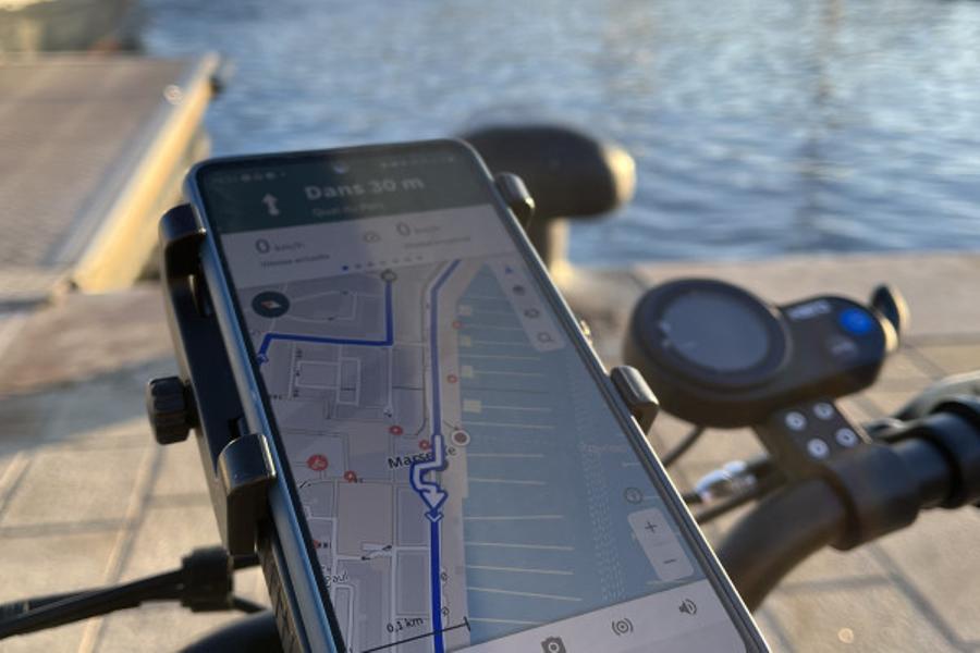 Parcourir Marseille en Trott électrique - Guide virtuel!