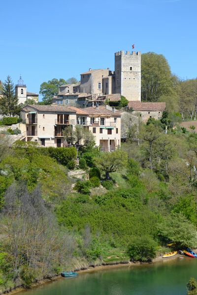 Le Château d\'Esparron de Verdon