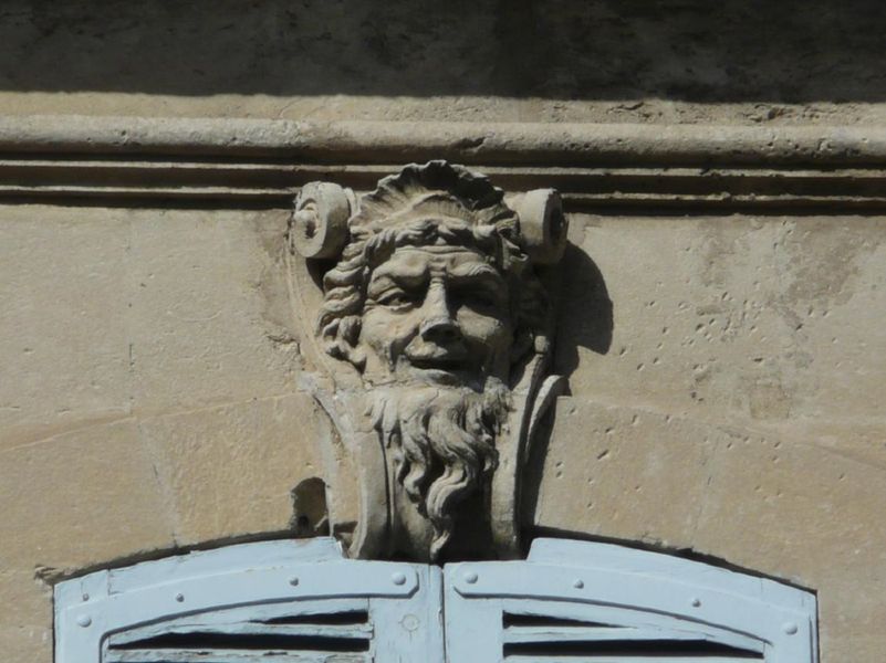 hotel-roqueplane-eveche-viviers