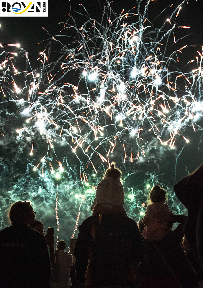 Feu d'artifice et bal