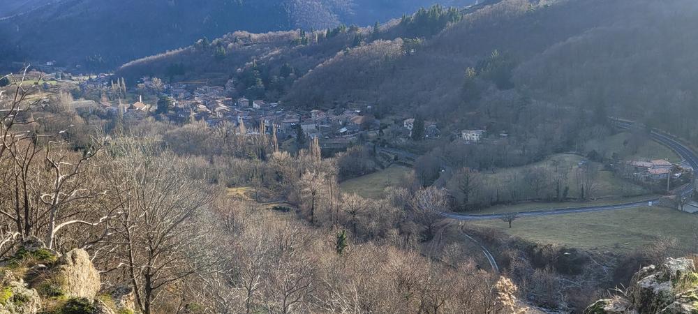 Vue de Montpezat-sous-Bauzon