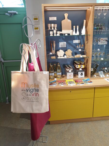 Boutique du musée - Musée de la vigne et du vin de Savoie - Montmélian