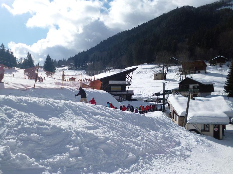 File de skieurs - côté Planolet