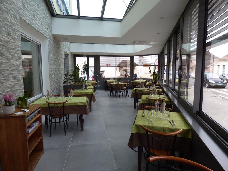 restau -Hôtel à Les Avenières-Veyrins-Thuellin - Balcons du Dauphiné