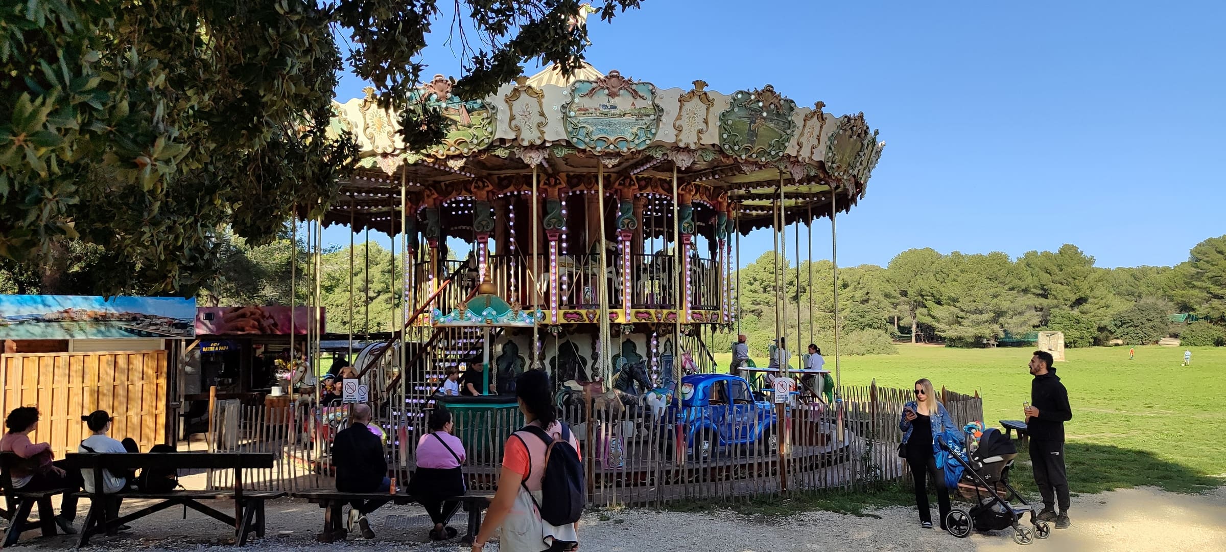 Carrousel du Grand Parc de Figuerolles - photo 3