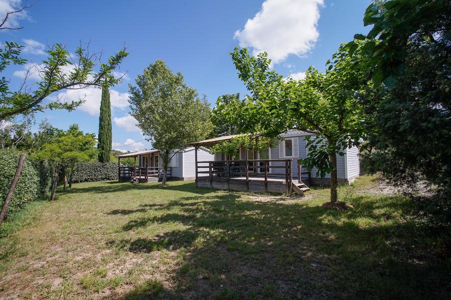 Domaine de Chadeyron - Camping et Gîte