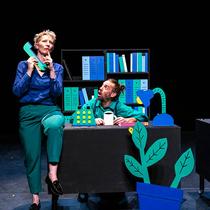 Une poule sur la lune / Delphine Prat & Rémi Petitprez_Grenoble