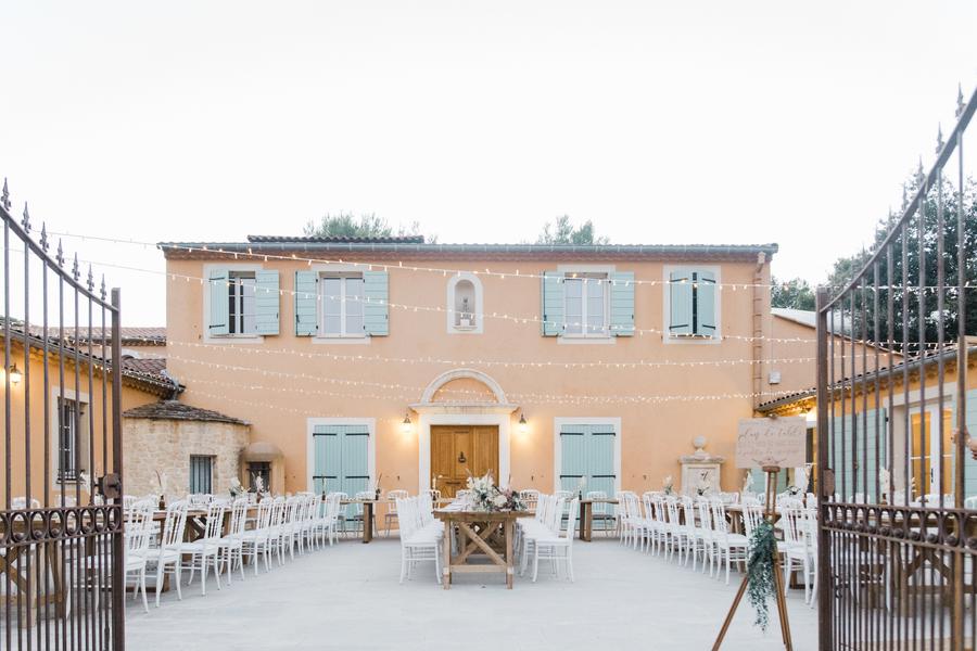 Cour interieur - Château Pas du Cerf