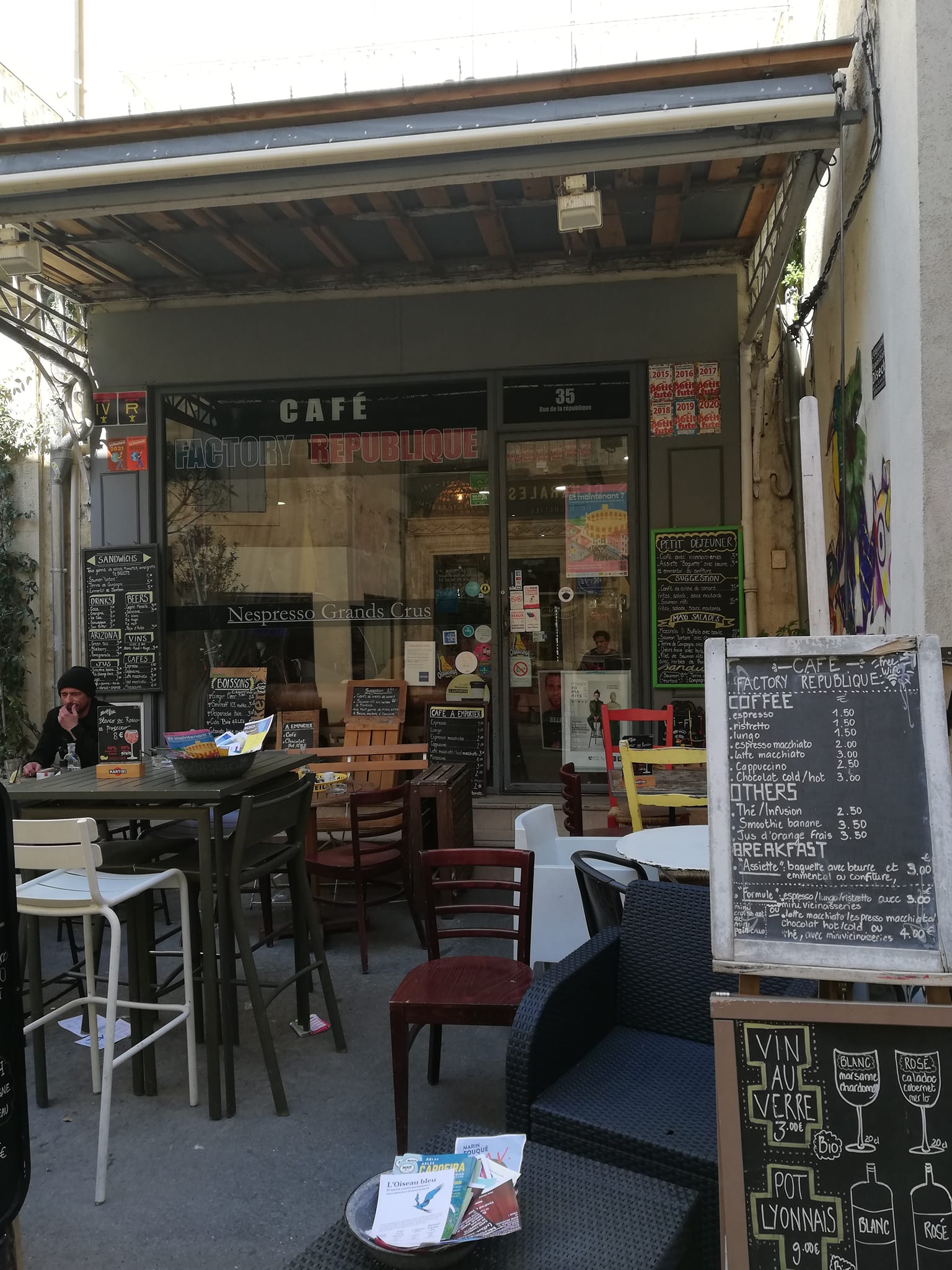 Café Factory République