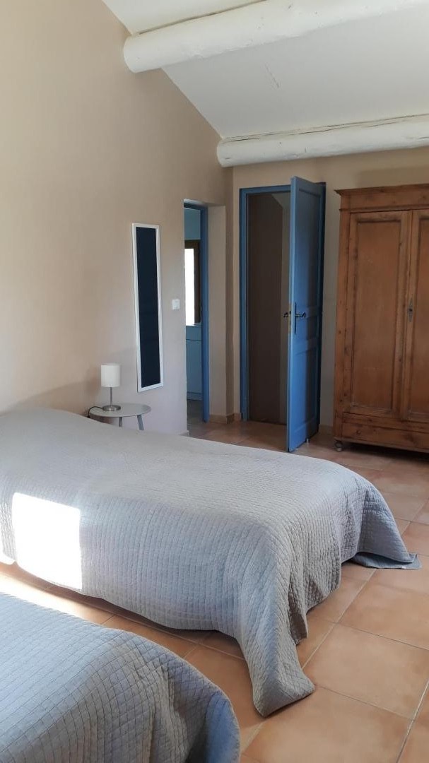 Alpilles, Salon-de-Provence - photo 24