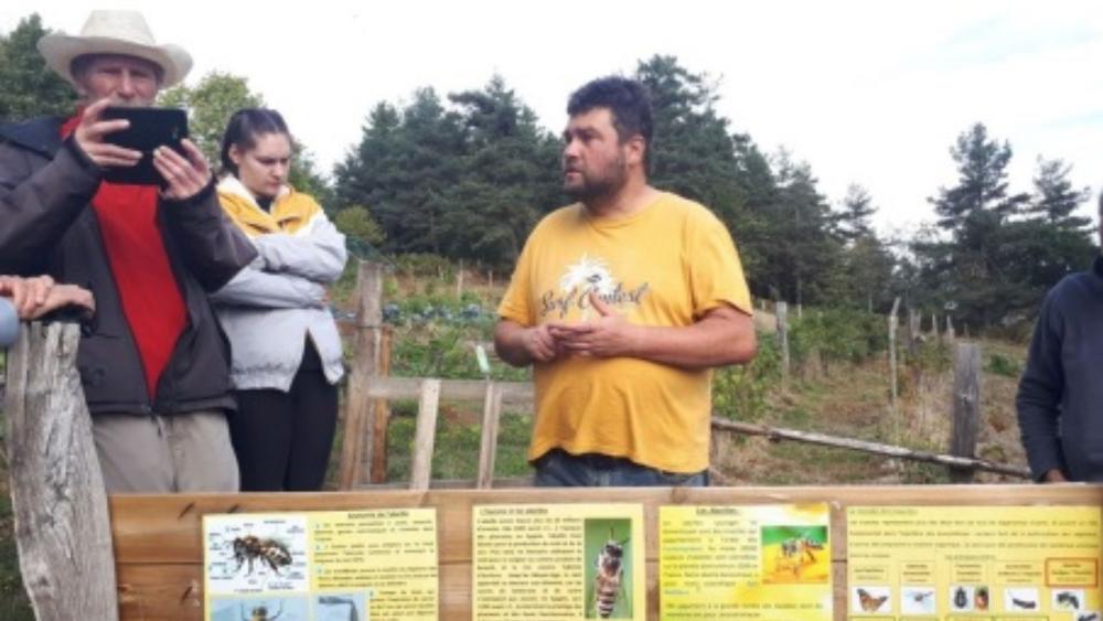 Visite du sentier biodiversité de la Ferme de Brameloup - Les Échappées Estivales