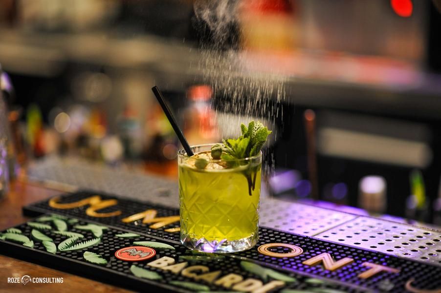 Cocktails signatures