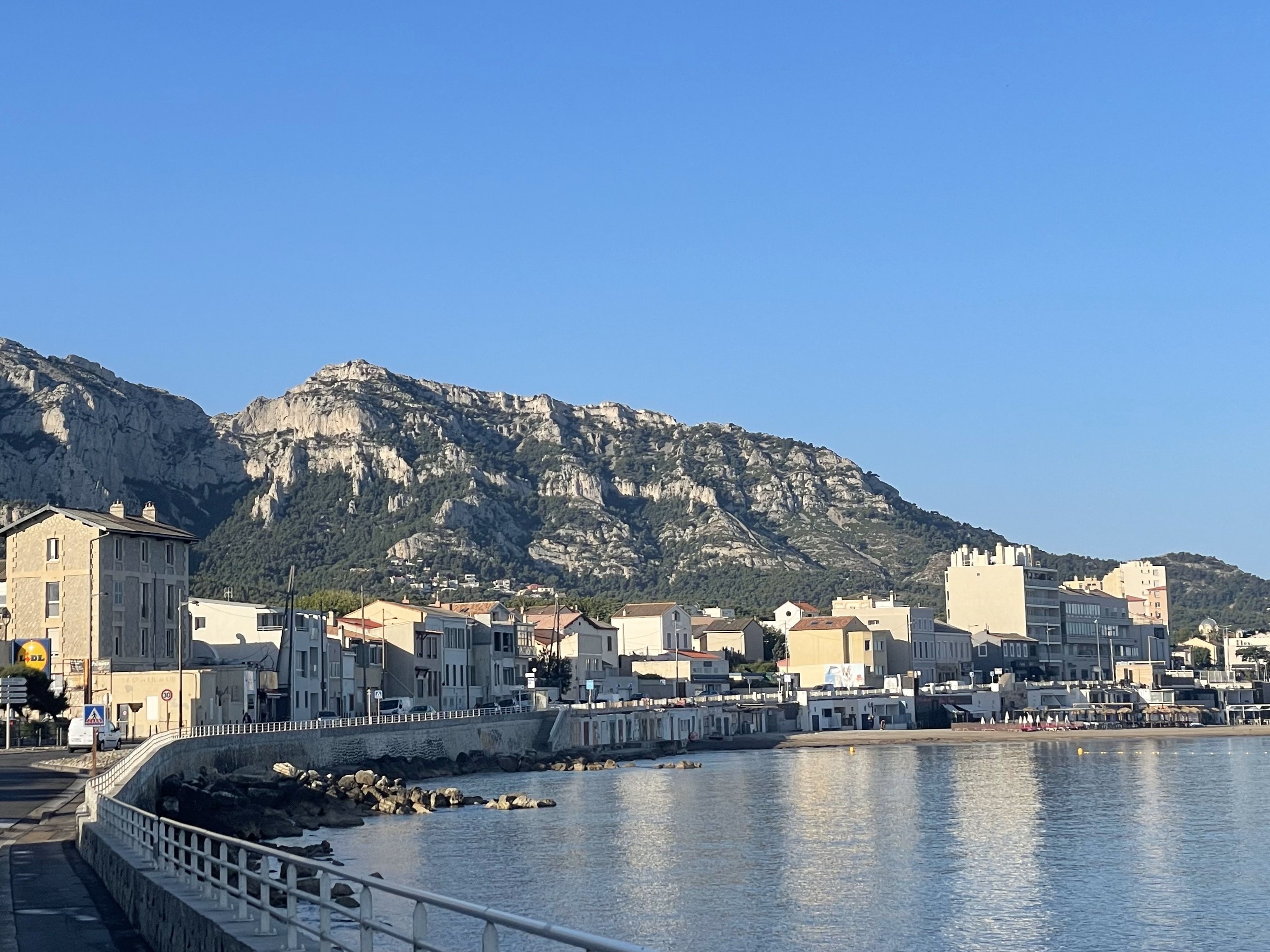 Balaena hébergement