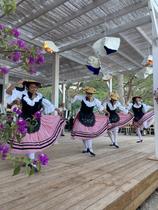 Danseuse et spectable evenement baia bella 