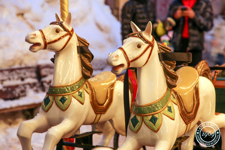 Carrousel de Meribel chevaux