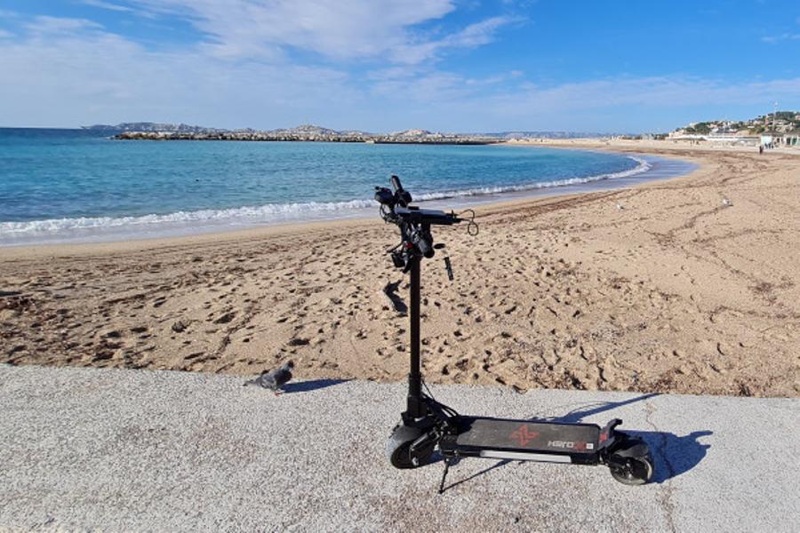 Parcourir Marseille en Trott électrique - Guide virtuel!