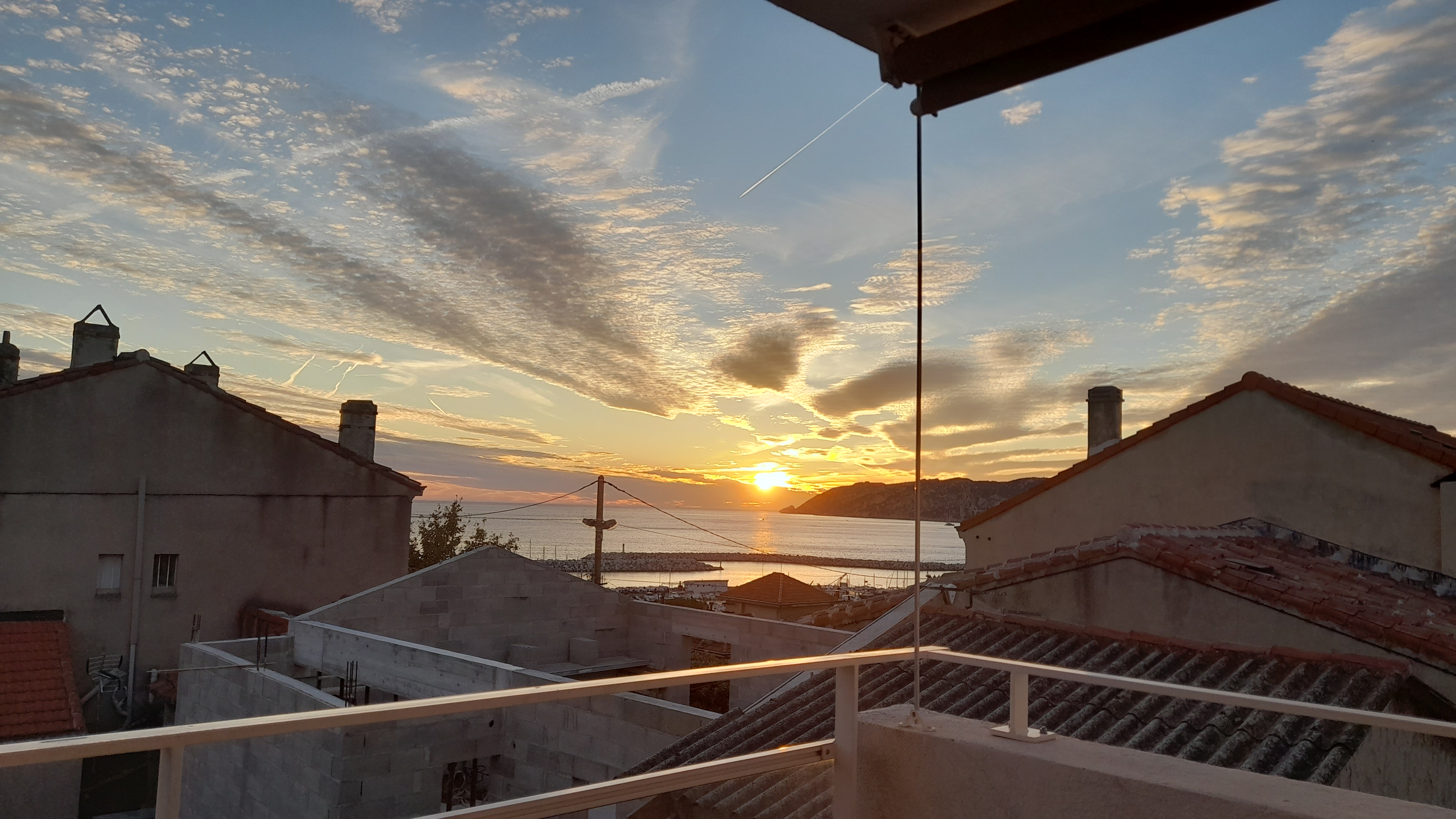 Mme Baudis, Marseille 16e Arrondissement - photo 2