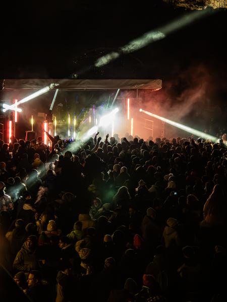 Soirée Nouvel An  - DJ et feu d'artifice !_Val-Cenis
