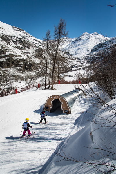 A Bonneval, easy park sur les pistes