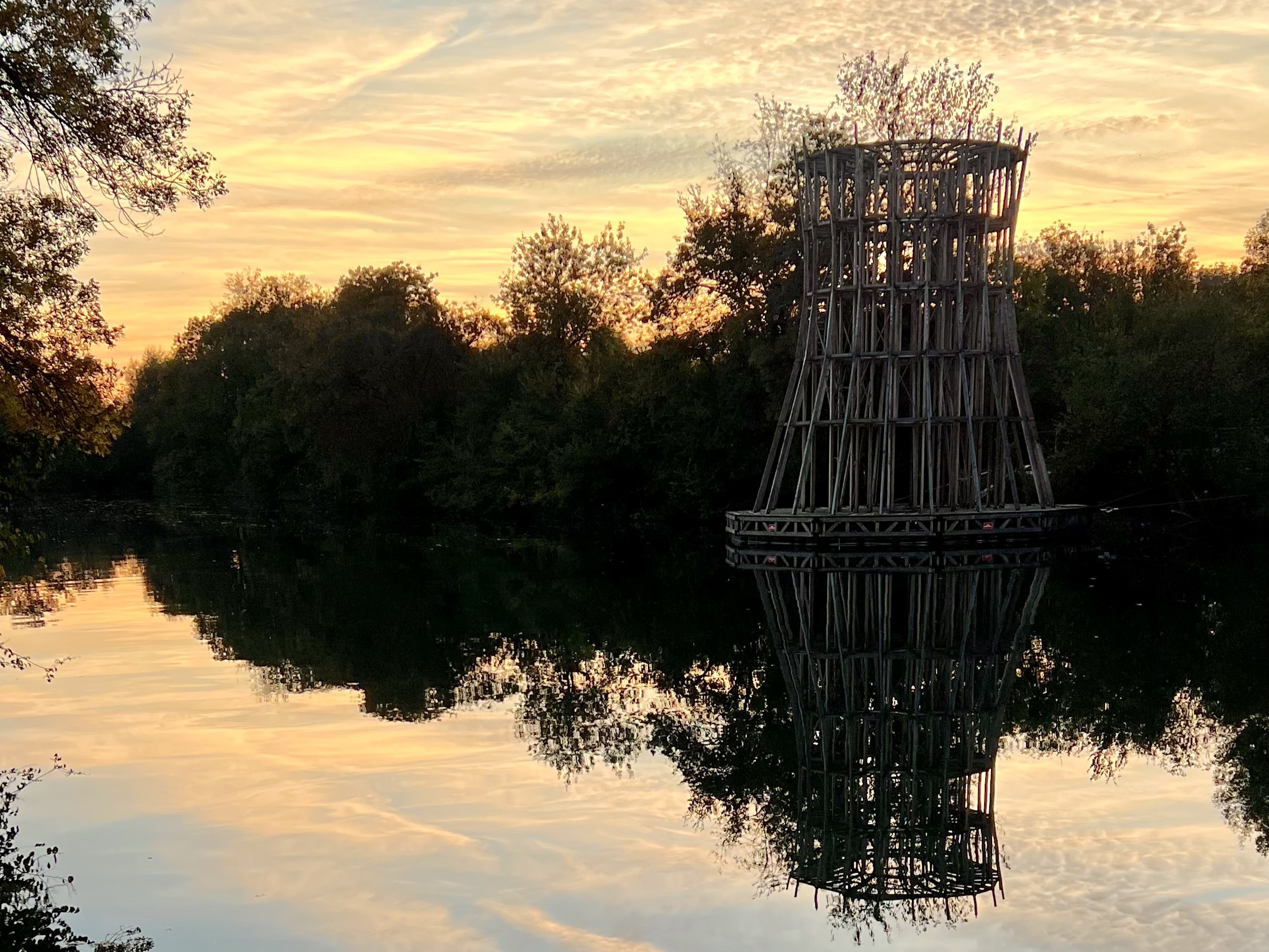 La Maison sur le fleuve | Conférence