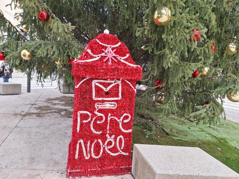 http://La%20boîte%20aux%20lettres%20du%20Père%20Noël