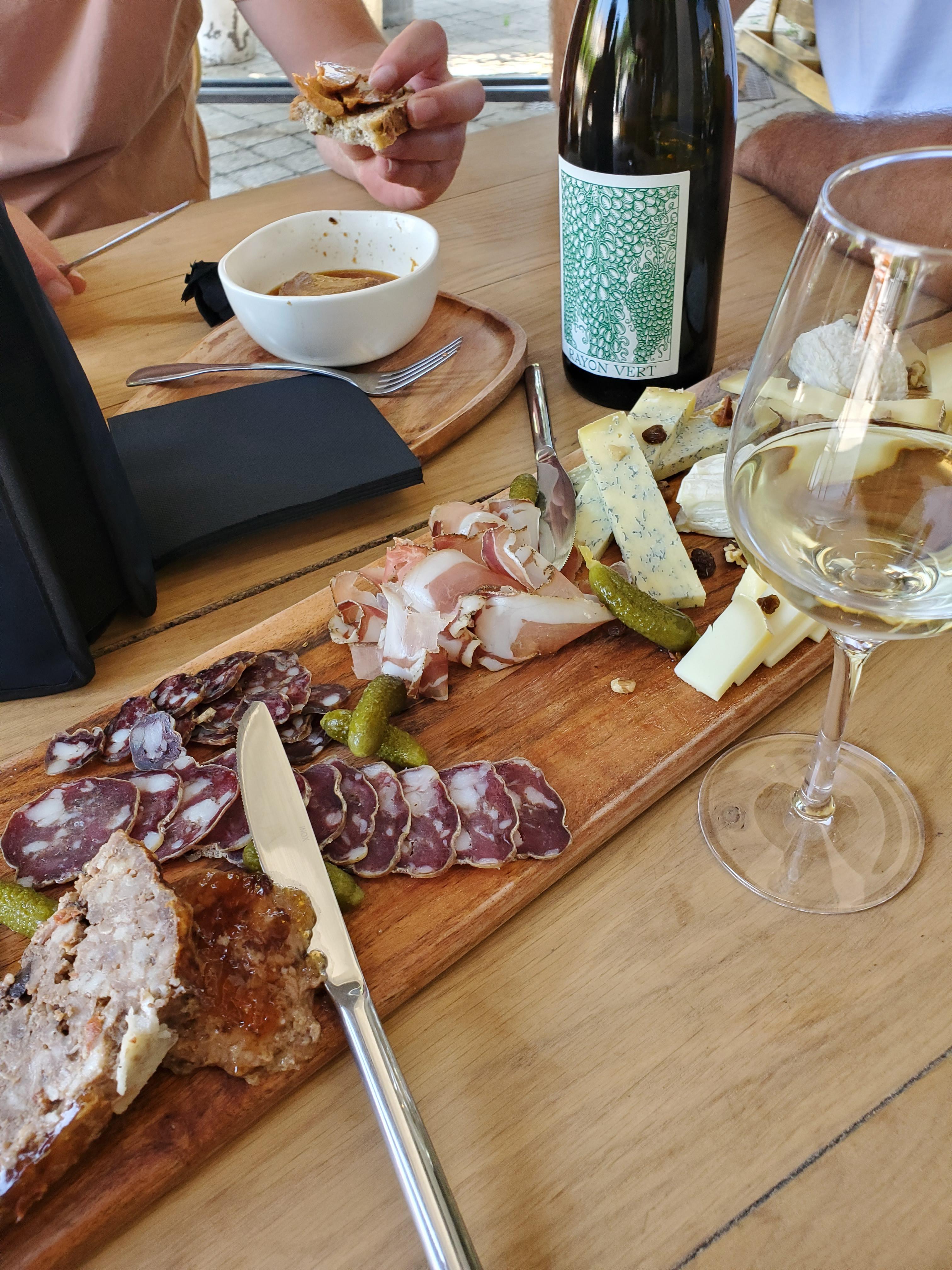 Planche Mixte Vins Sur Vans (1)