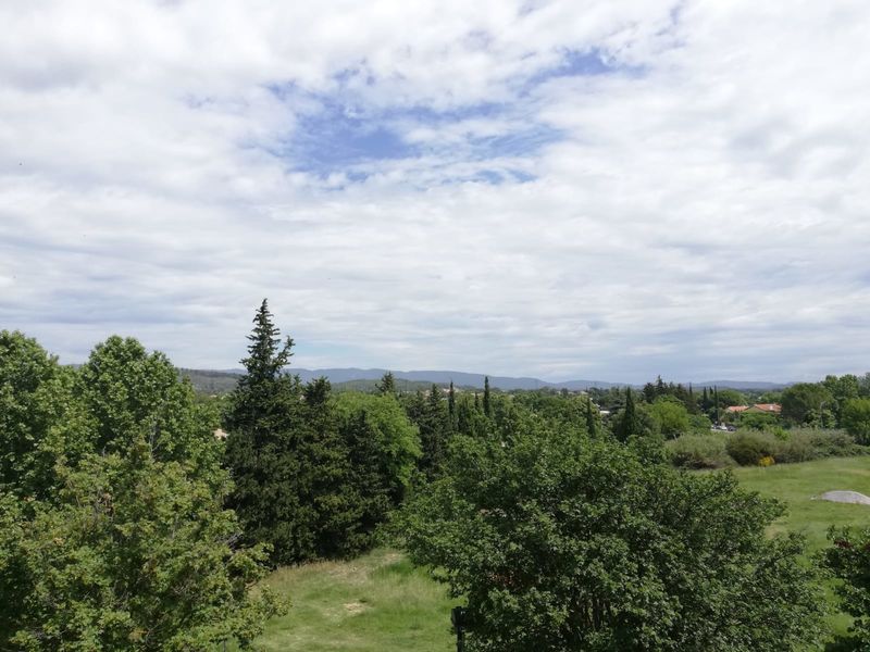 Place Saint-Pierre Vue