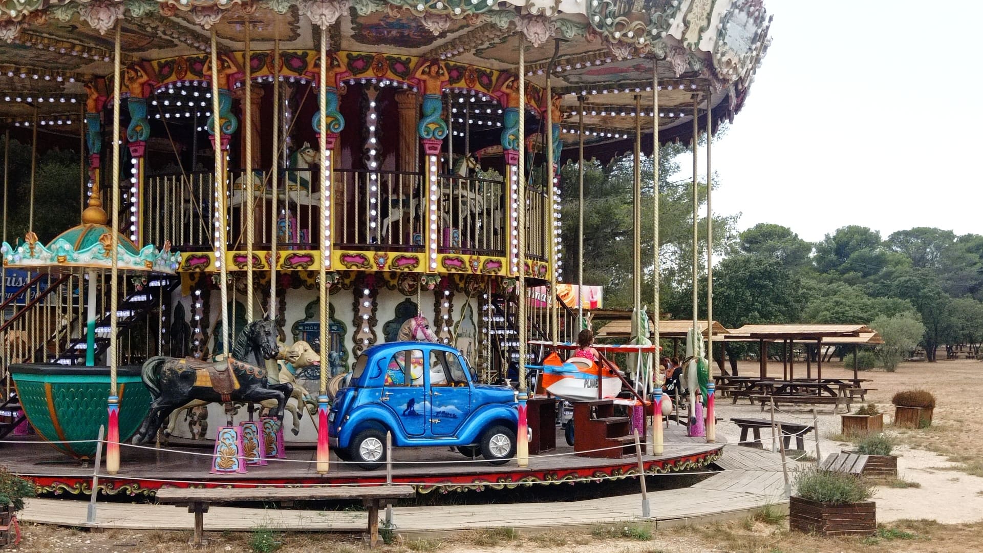 Carrousel du Grand Parc de Figuerolles - photo 2