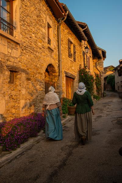 Chroniques d'un village vigneron : la vie de Benoitte et Félicitée_Saint-Sorlin-en-Bugey