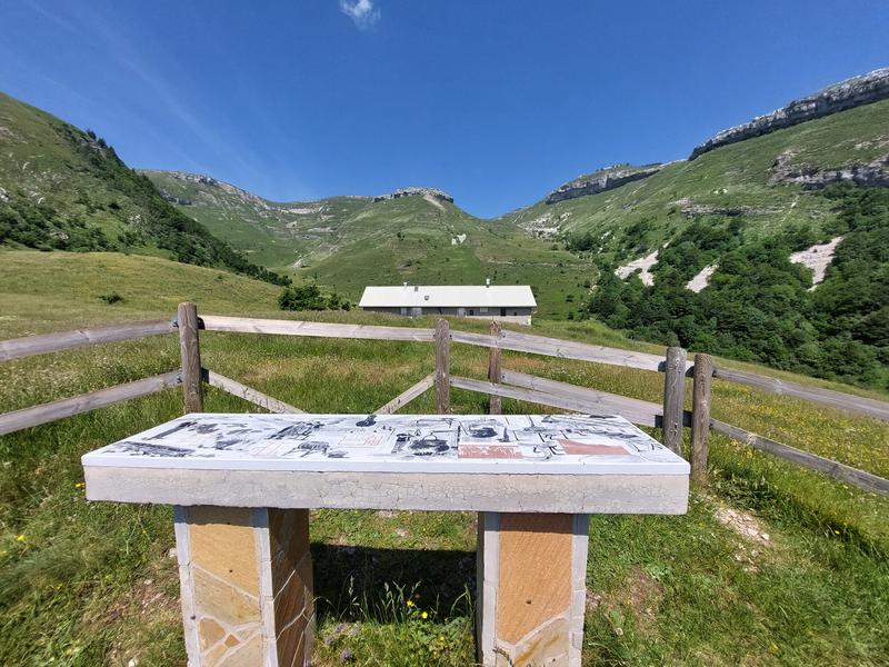 Randonnée pédestre : Thoiry les Hauts Sommets_Thoiry