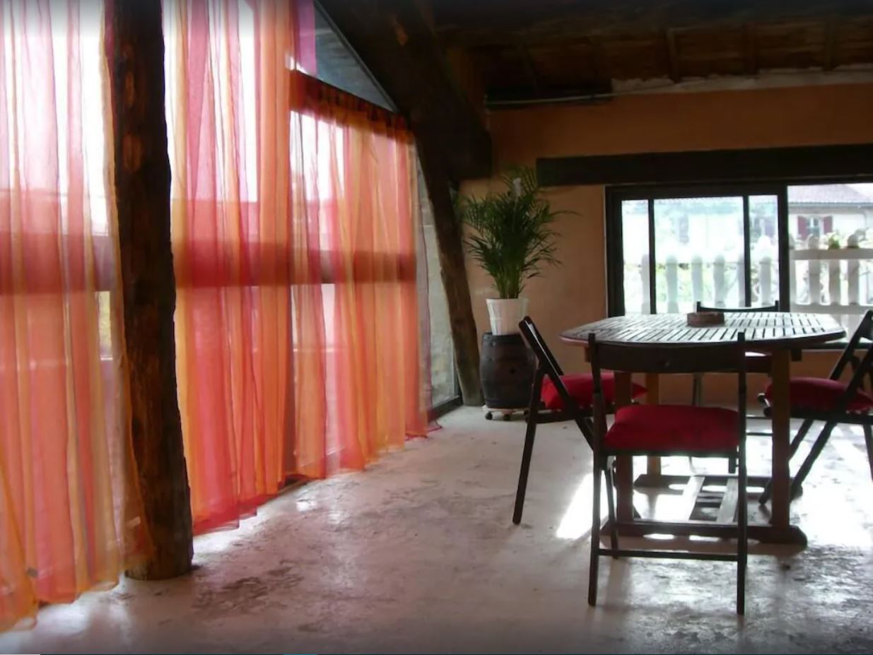 Sur la Place - photo 2