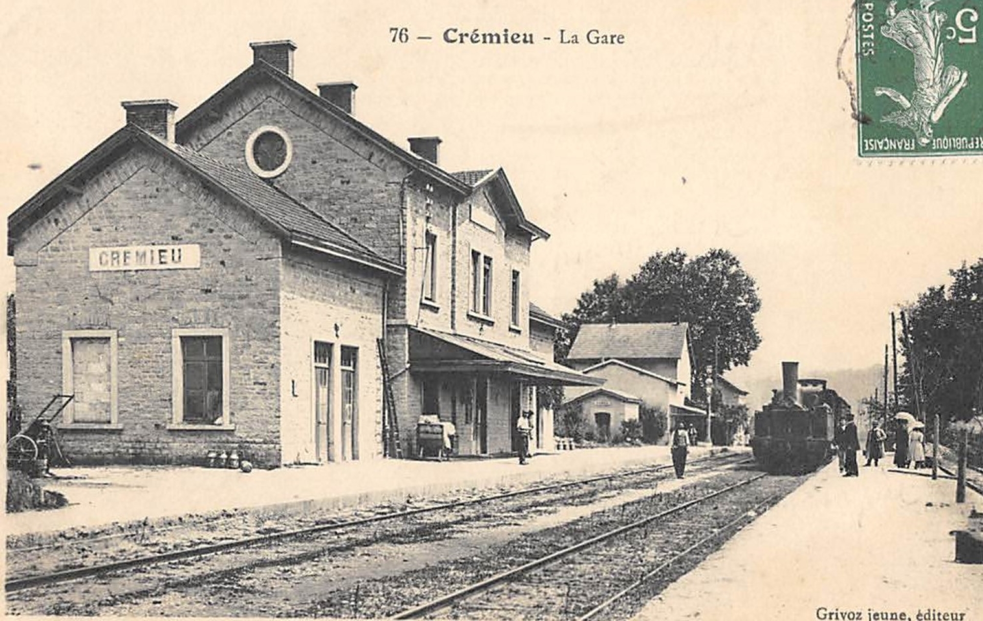 Gare de Crémieu - Balcons du Dauphiné