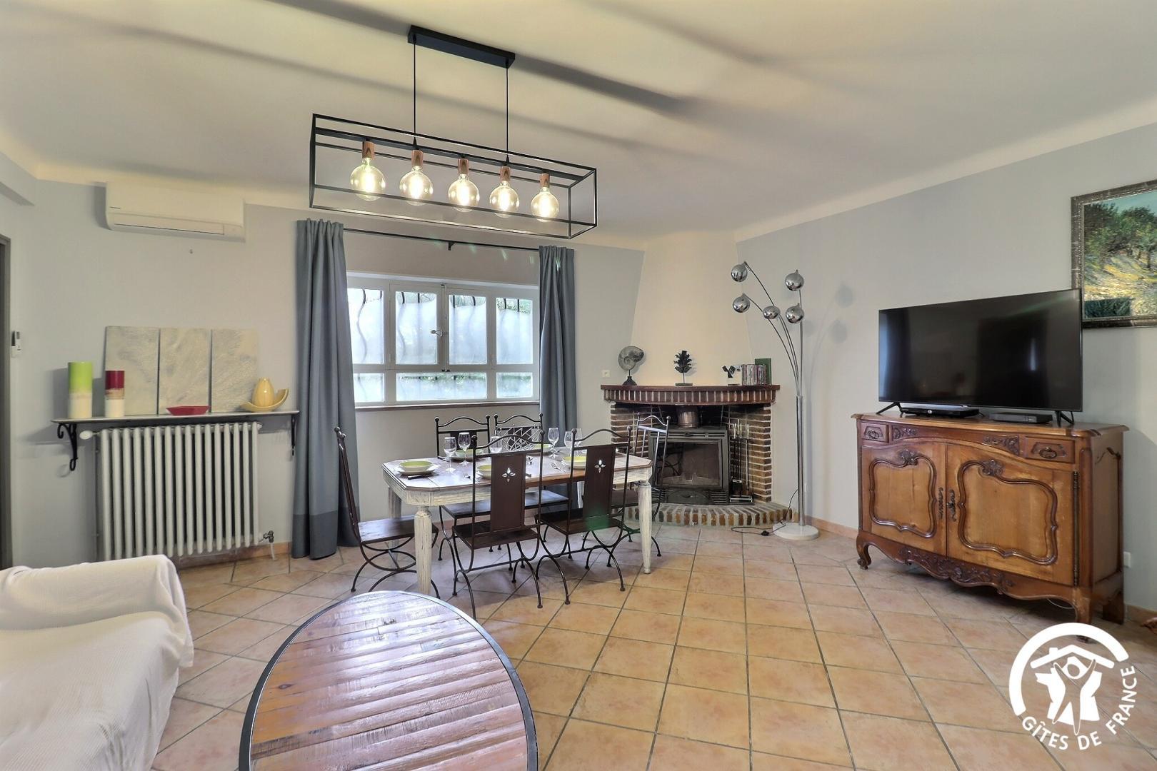 Design, Eyguières - photo 4