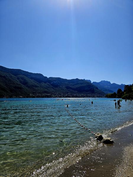 Plage des Marquisats_Annecy