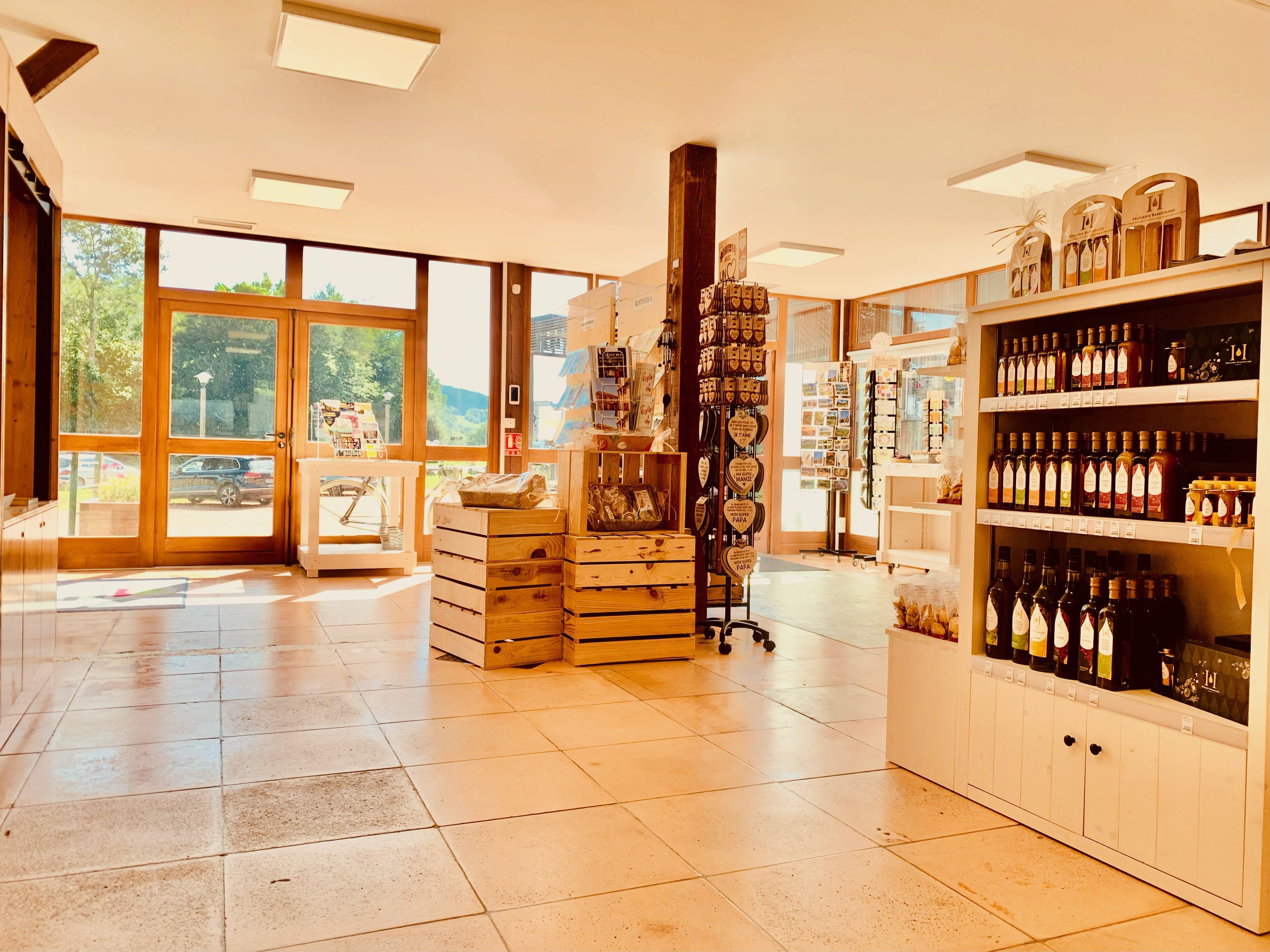 Espace boutique Maison de la Randonnée et du Trail - Col de Crie