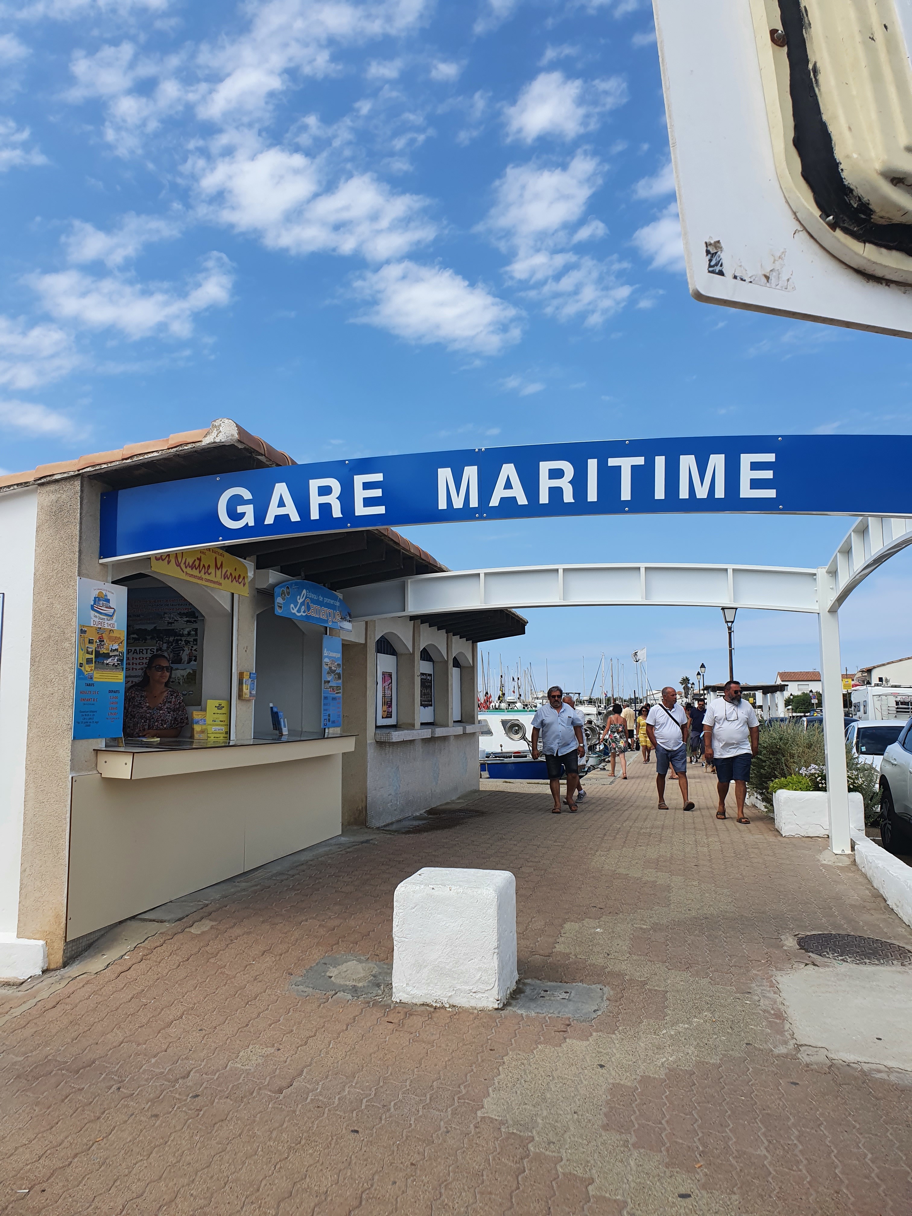 Bateau Les Quatre Maries (Saintes-Maries-de-la-Mer Bateau Les Quatre Maries (Saintes-Maries-de-la-Mer