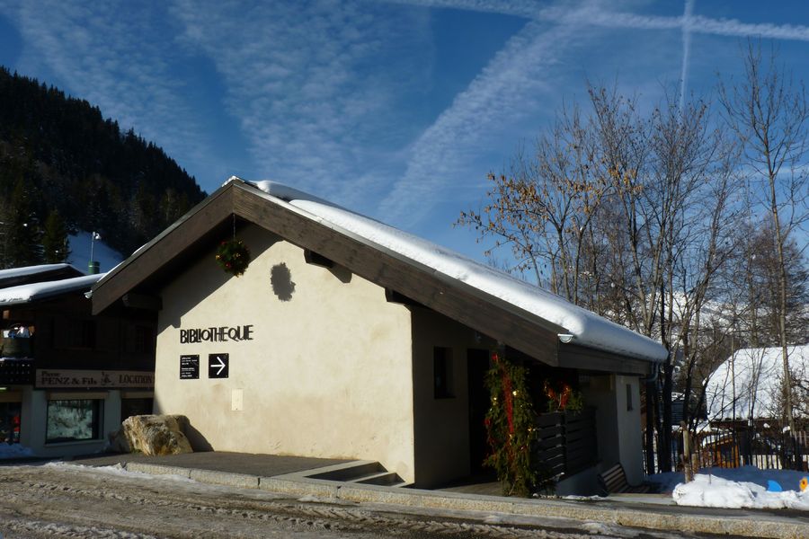 bibliothèque de Saint-Nicolas