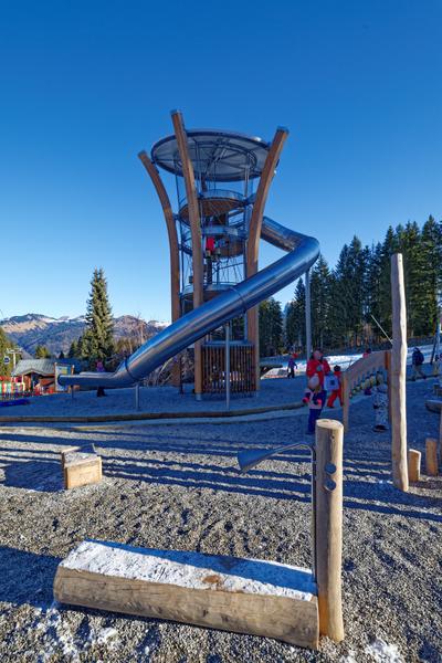 Aire de Jeux Alpages & forêts à Morillon 1100